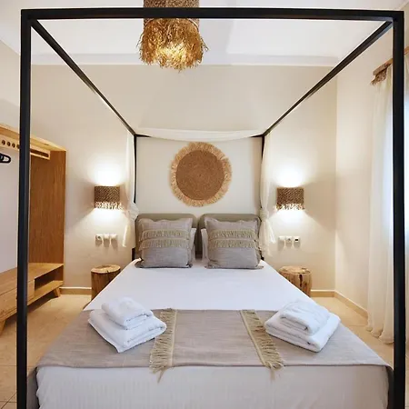 Cristina's House, Elegant Boho Walk To Port *