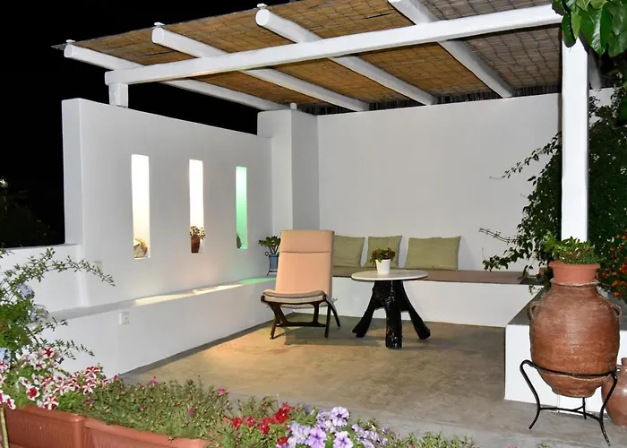 Cristina's House, Elegant Boho Walk To Port *