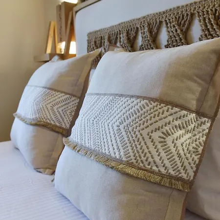 Сasa de vacaciones Cristina's House, Elegant Boho Walk To Port *
