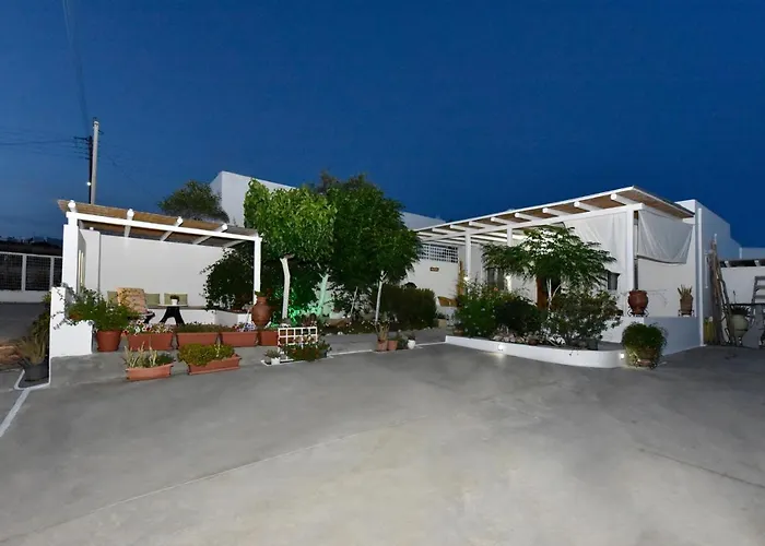 Cristina's House * Adamantas (Milos)